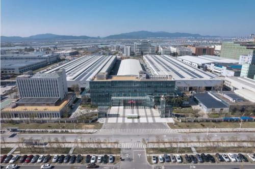 中央企業加速形成新質生產力 譜寫綠色智能發展新篇章