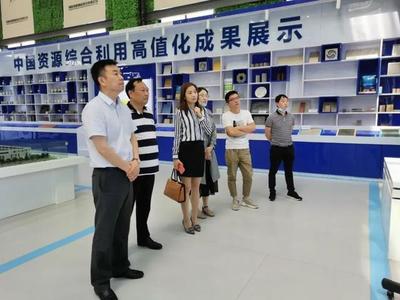 洛陽中冶重工集團蒞臨河南強耐新材洽談合作